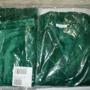 Joan Rivers Emerald Green Velvet Slim Skirt and Blazer, Size S, NIP
